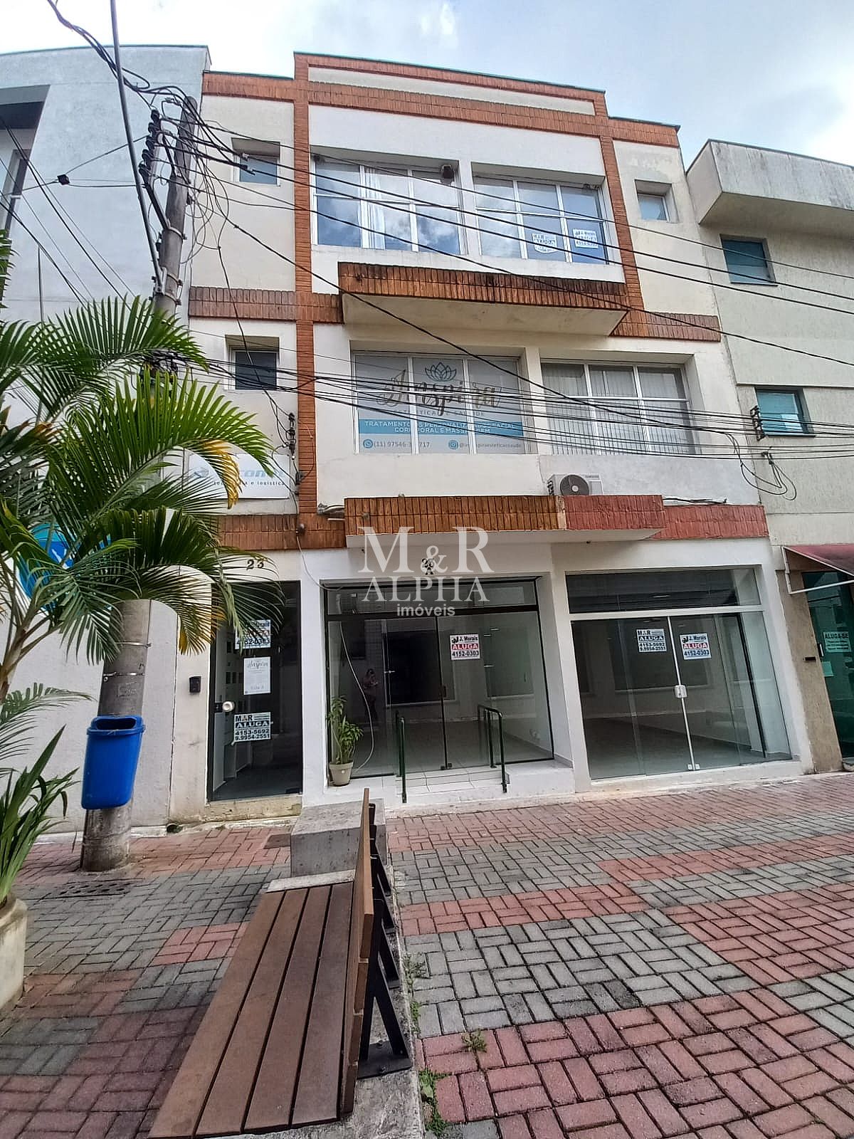 Pr�dio inteiro&nbsp;Santana de Parna�ba &nbsp;Alphaville &nbsp;Centro de Apoio II